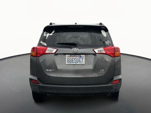 Used 2013 Toyota RAV4 LE image 24