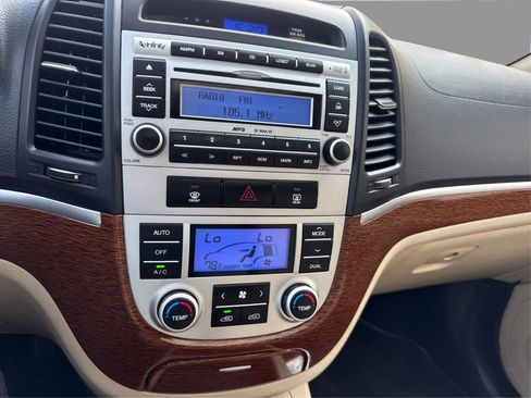 Used 2008 Hyundai Santa Fe Limited AWD/4WD image 16
