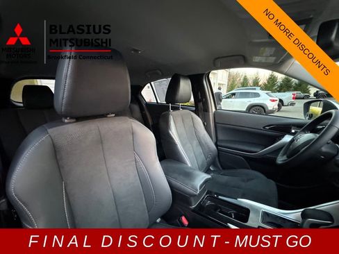 Used 2023 Mitsubishi Eclipse Cross SE image 17