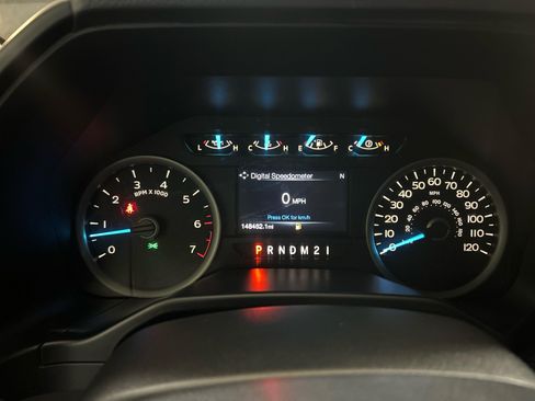 Used 2016 Ford F150 XLT w/ Equipment Group 302A Luxury AWD/4WD image 17