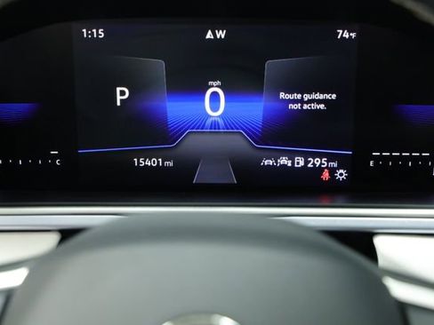 New 2025 Volkswagen Taos SE w/ Panoramic Sunroof Package image 14