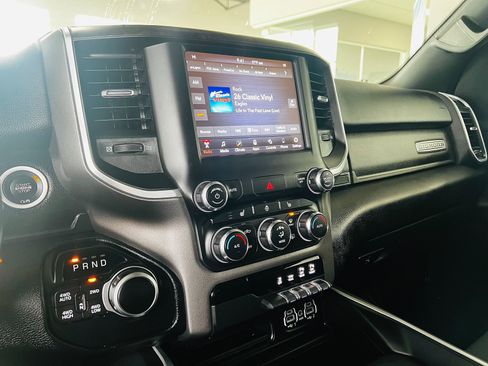 Used 2021 RAM 1500 Big Horn image 16