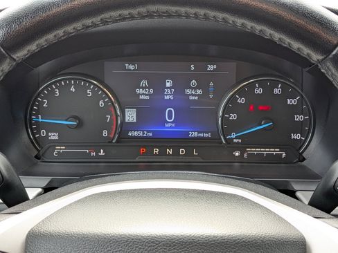 Certified 2022 Ford Explorer XLT w/ Equipment Group 202A image 34