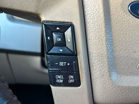 Used 2014 Ford F150 King Ranch w/ King Ranch Luxury Package RWD image 20