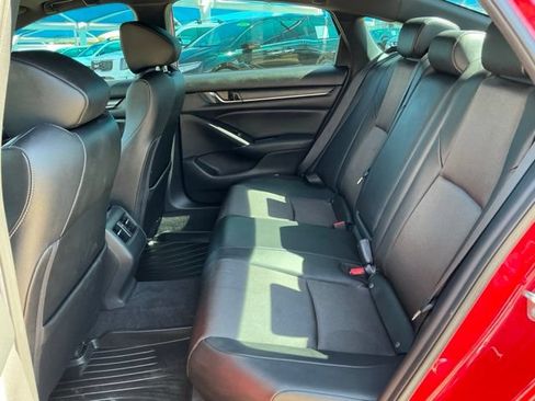 Used 2019 Honda Accord Sport image 8