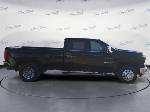 New 2026 Chevrolet Silverado 3500 LTZ w/ LTZ Plus Package image 6