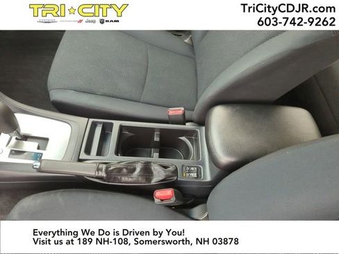 Used 2016 Subaru Impreza 2.0i Premium image 33