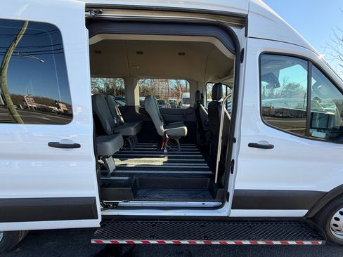 Used 2020 Ford Transit 350 XL image 32