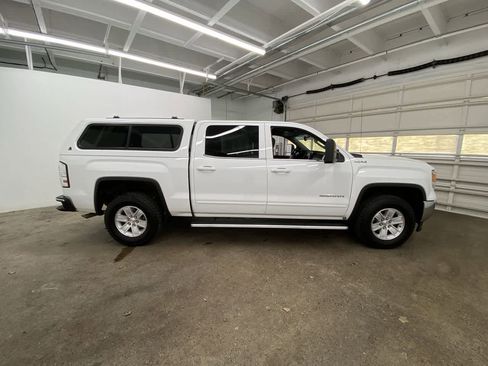Used 2015 GMC Sierra 1500 SLE w/ SLE Value Package image 7