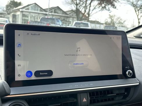 Used 2023 Toyota Prius Prime Premium image 12