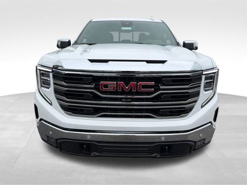 New 2026 GMC Sierra 1500 SLT AWD/4WD image 2