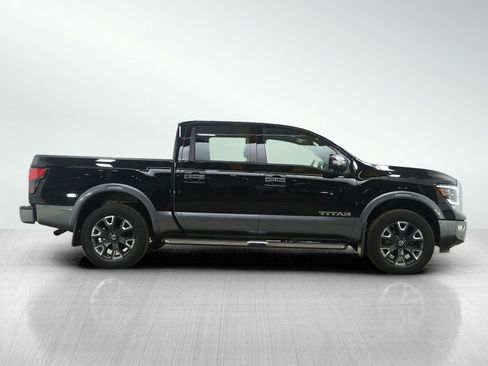 Used 2022 Nissan Titan Platinum Reserve w/ Moonroof Package image 6