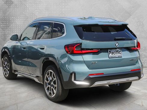 New 2026 BMW X1 xDrive28i w/ Technology Package AWD/4WD image 4