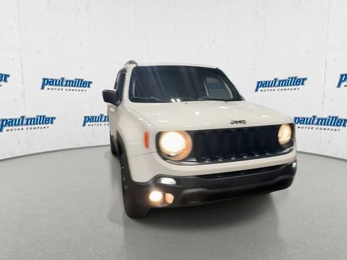 Used 2018 Jeep Renegade Sport w/ Power & Air Group AWD/4WD image 3
