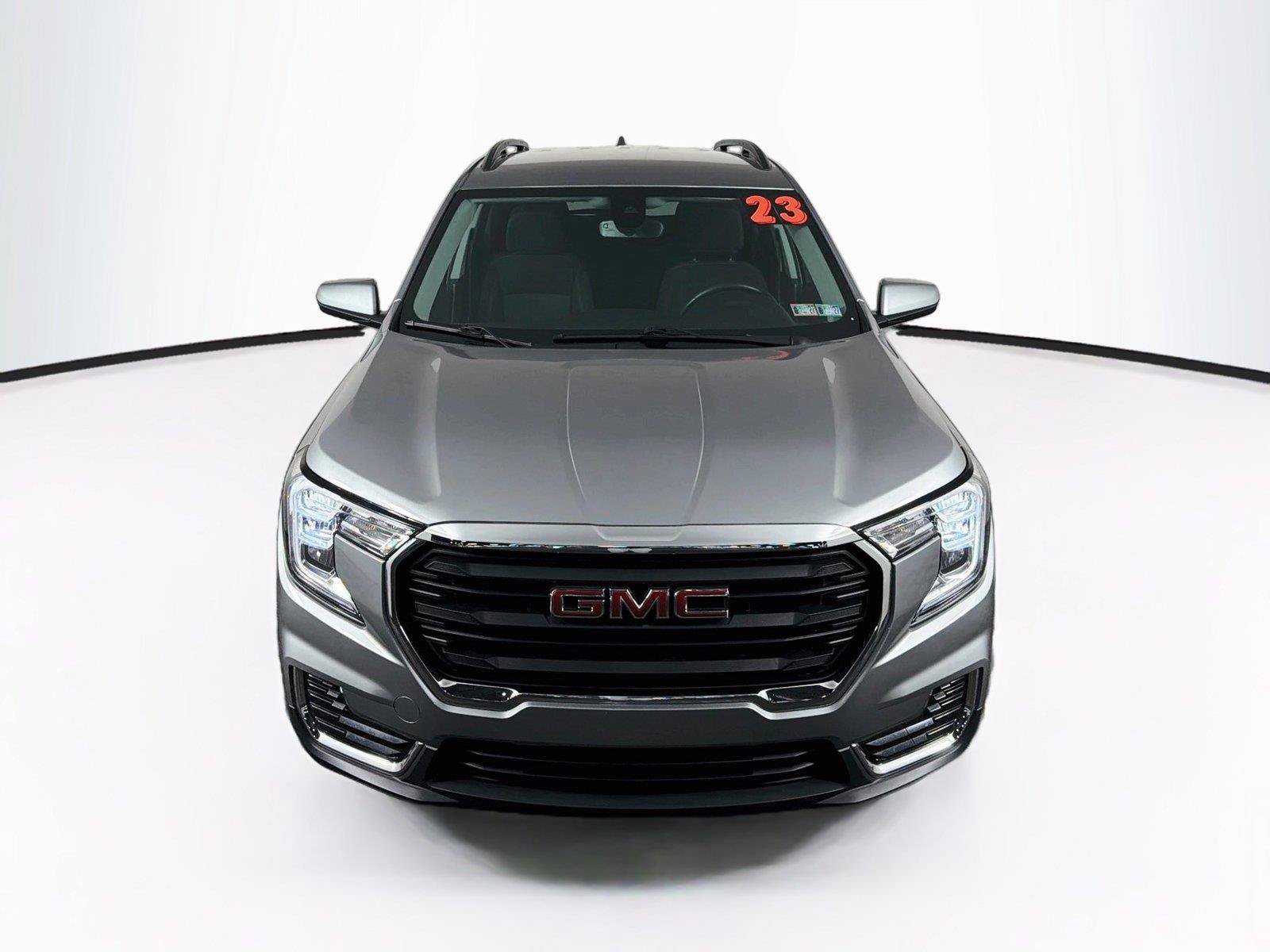 Used 2023 GMC Terrain SLE w/ Driver Convenience Package AWD/4WD image 13