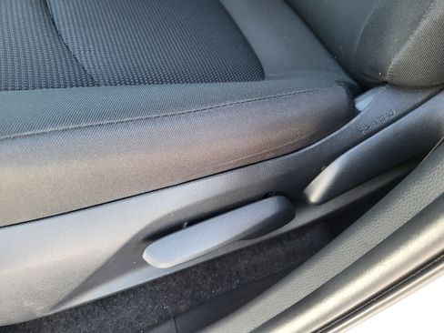 Certified 2025 Toyota RAV4 LE image 15