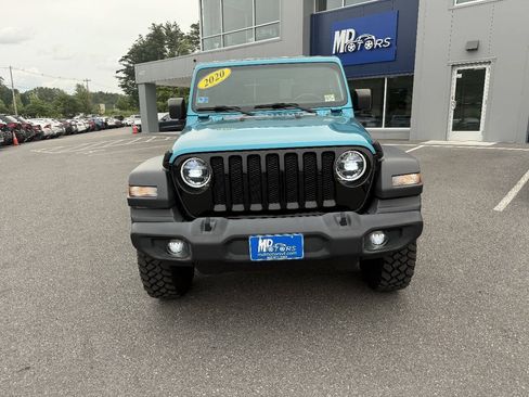 Used 2020 Jeep Wrangler Sport AWD/4WD image 3
