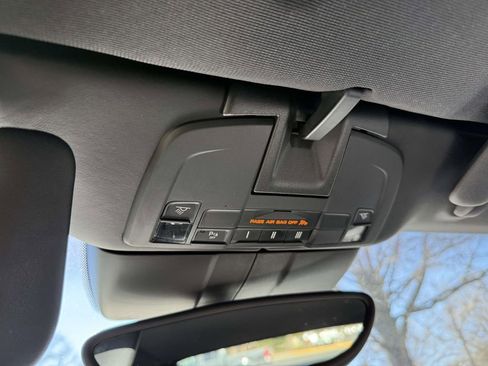 Used 2016 Porsche 911 Turbo S image 26