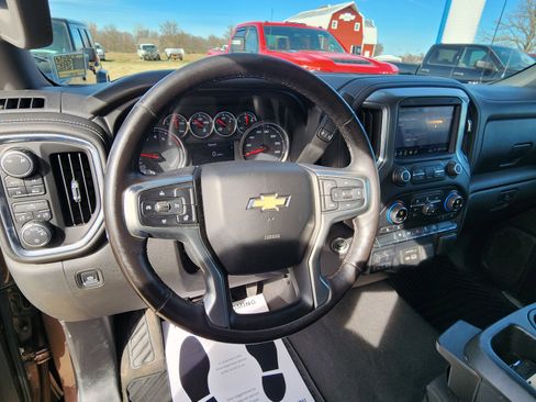 Used 2019 Chevrolet Silverado 1500 LT w/ All-Star Edition image 15