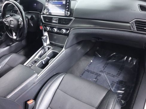 Used 2019 Honda Accord Sport image 38