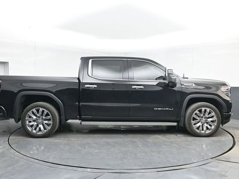 Used 2024 GMC Sierra 1500 Denali w/ Denali Reserve Package AWD/4WD image 15