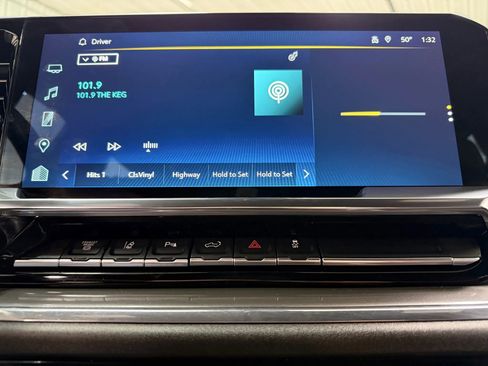 Used 2024 Chevrolet Silverado 2500 High Country w/ Technology Package image 23