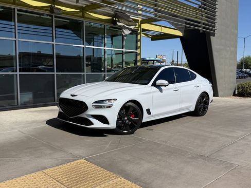Used 2022 Genesis G70 3.3T RWD image 1