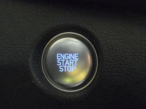 Used 2022 Hyundai Santa Fe SEL FWD image 30
