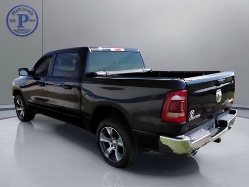 Used 2023 RAM 1500 Laramie AWD/4WD image 5