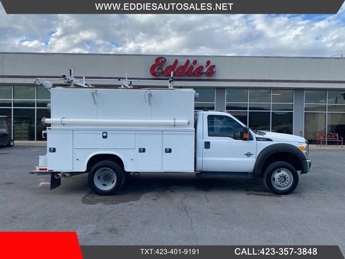 Used 2016 Ford F550 4x4 Regular Cab Super Duty image 1