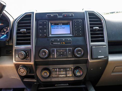 Used 2019 Ford F150 XL w/ Equipment Group 101A Mid AWD/4WD image 16