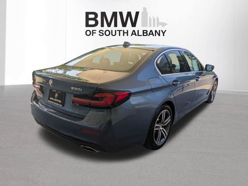 Used 2023 BMW 530i xDrive w/ Premium Package AWD/4WD image 3