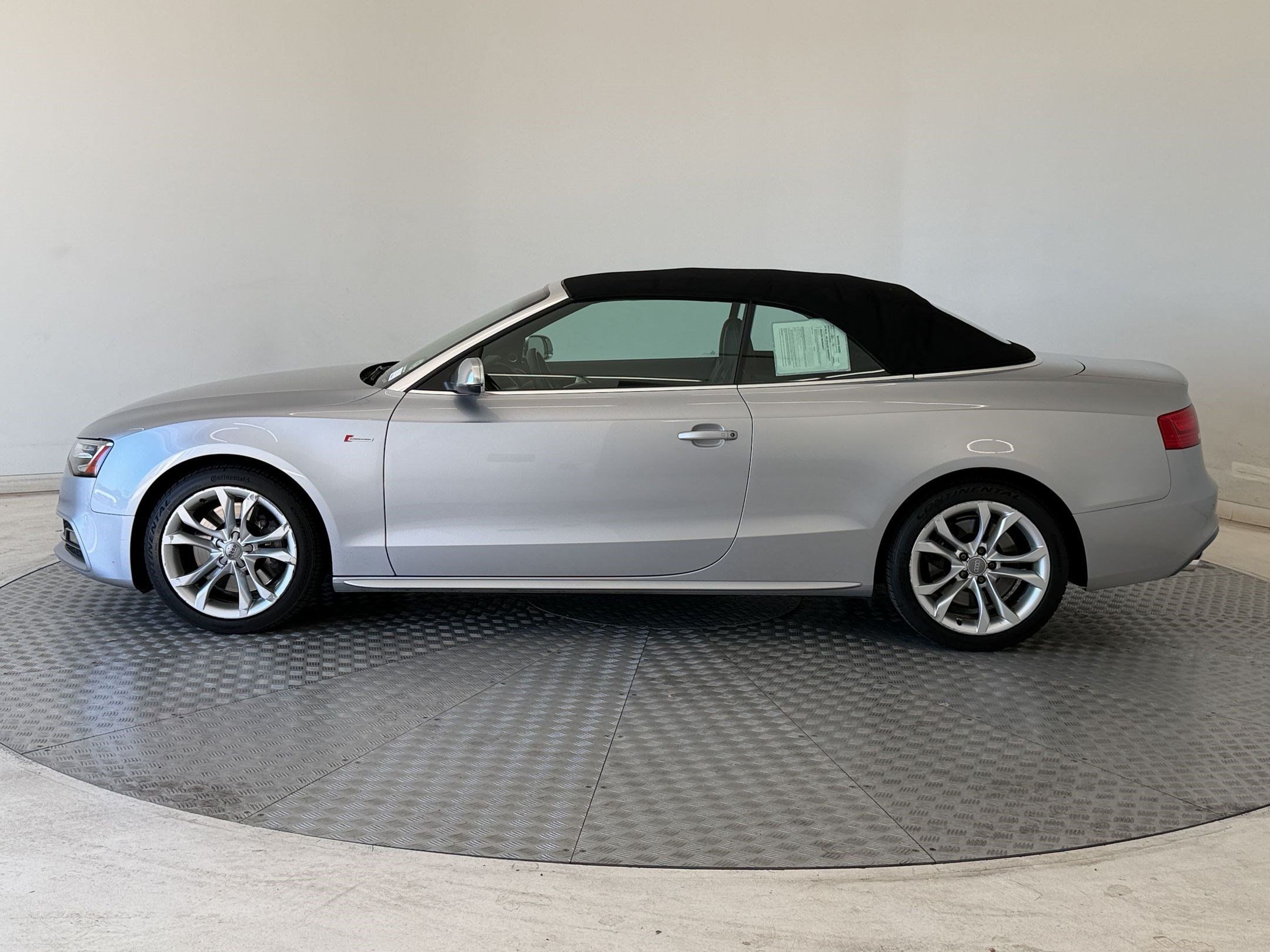 Used 2016 Audi S5 Premium Plus w/ Technology Package AWD/4WD image 2