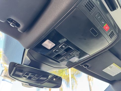 Certified 2023 Volkswagen Jetta GLI Autobahn image 31