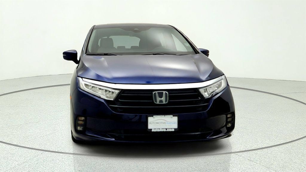 Used 2024 Honda Odyssey EX-L image 2