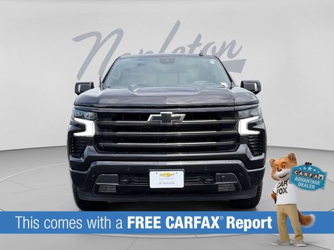 Used 2024 Chevrolet Silverado 1500 High Country w/ Midnight Edition AWD/4WD image 2