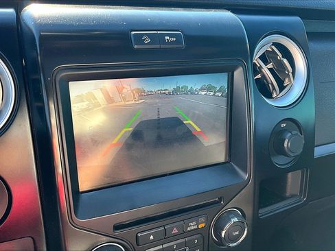 Used 2014 Ford F150 FX4 w/ Equipment Group 402A Luxury AWD/4WD image 28