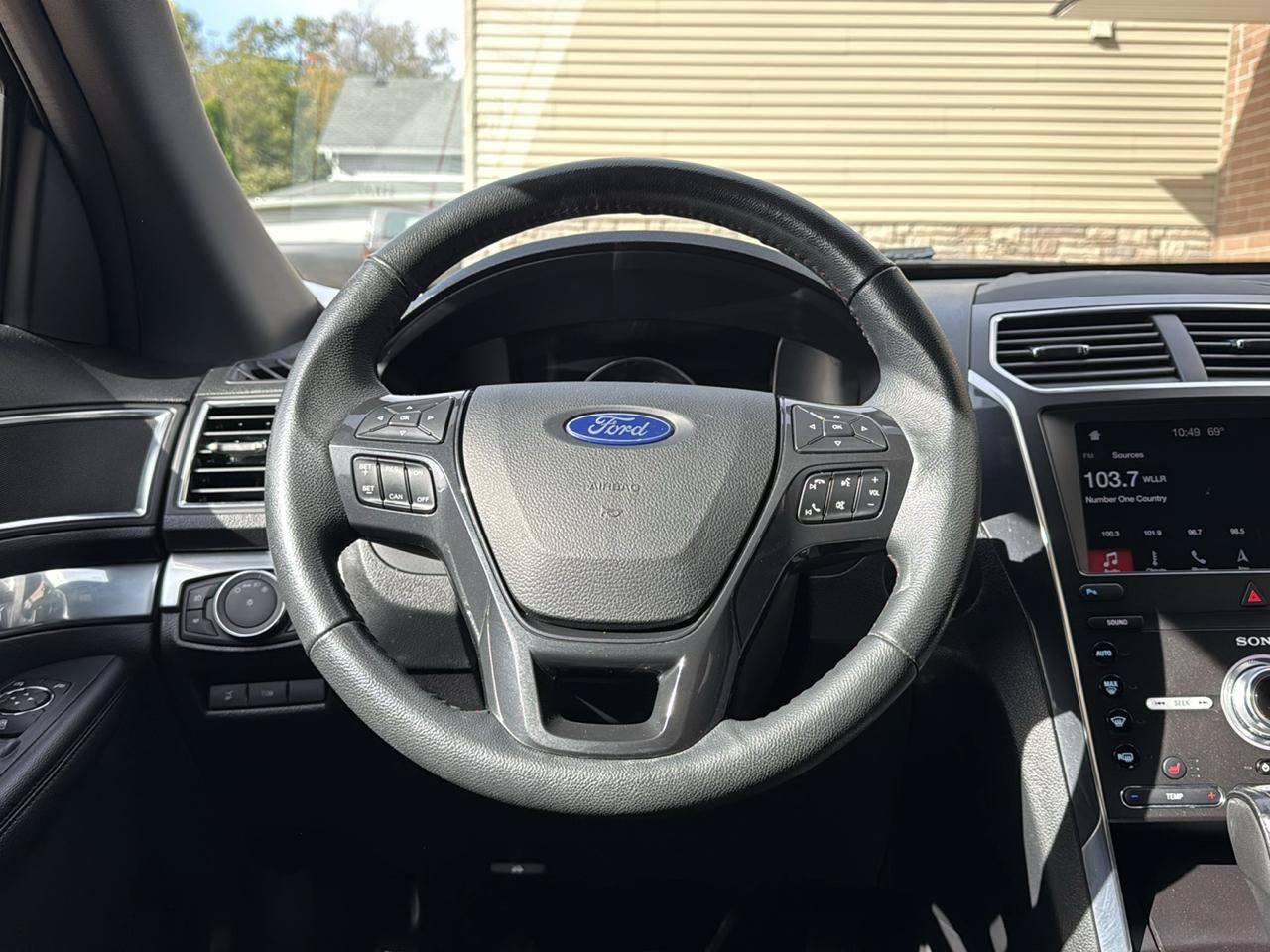 Used 2019 Ford Explorer Sport AWD/4WD image 7