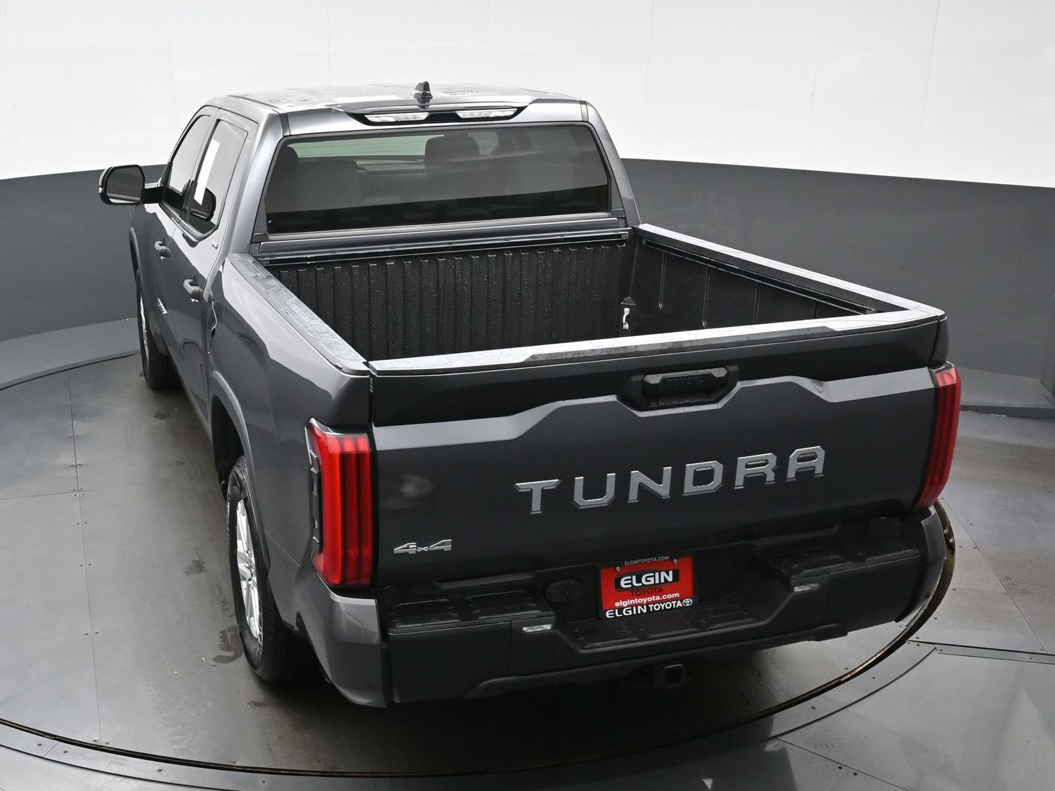 Used 2023 Toyota Tundra SR5 w/ SR5 Convenience Package AWD/4WD image 39