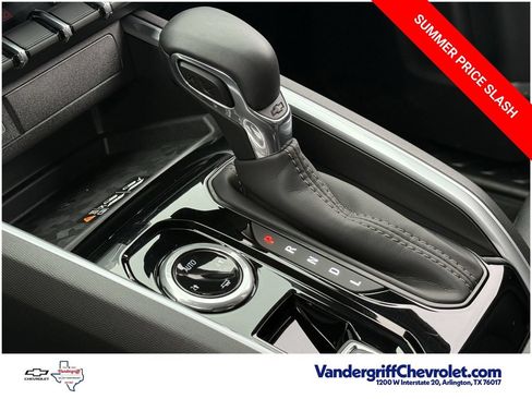 New 2026 Chevrolet Colorado LT w/ LT Convenience Package AWD/4WD image 18