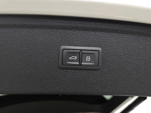 Used 2020 Audi Q5 2.0T Premium w/ Convenience Package AWD/4WD image 8