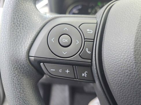 Certified 2025 Toyota RAV4 XLE image 30