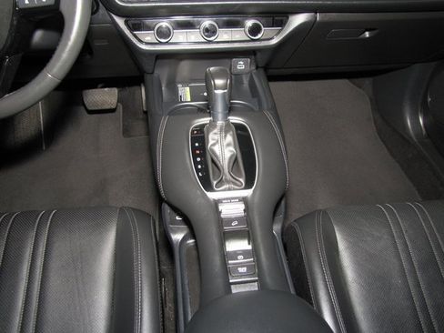 Certified 2024 Honda HR-V EX-L image 15