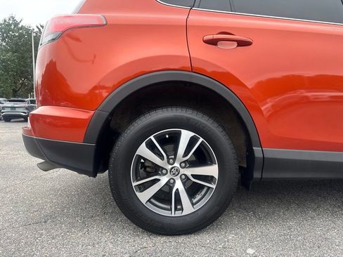 Used 2016 Toyota RAV4 XLE FWD image 11
