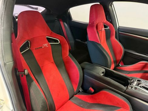 Used 2019 Honda Civic Type R image 26
