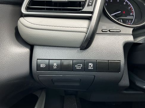 Used 2023 Toyota Camry SE AWD/4WD image 22