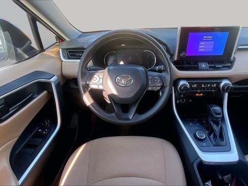 Used 2025 Toyota RAV4 LE AWD/4WD image 6