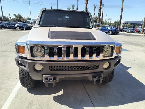Used 2006 HUMMER H3 AWD/4WD image 2