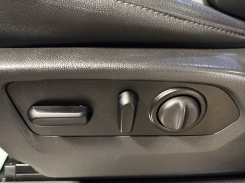 Used 2021 Chevrolet Silverado 1500 LTZ w/ LTZ Premium Package image 24