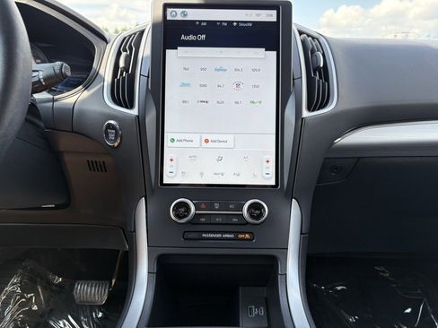 Used 2022 Ford Edge SEL w/ Convenience Package image 43